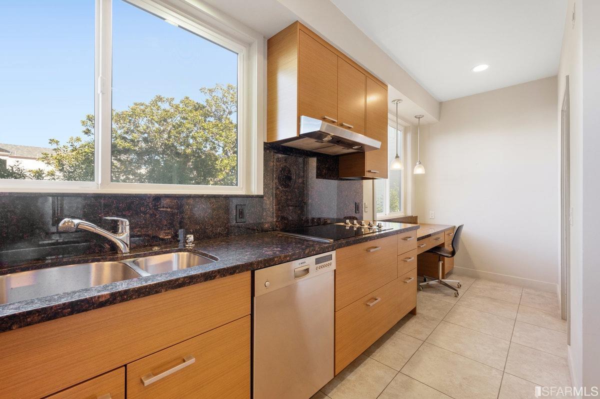 1790 Vallejo Street Unit: 1