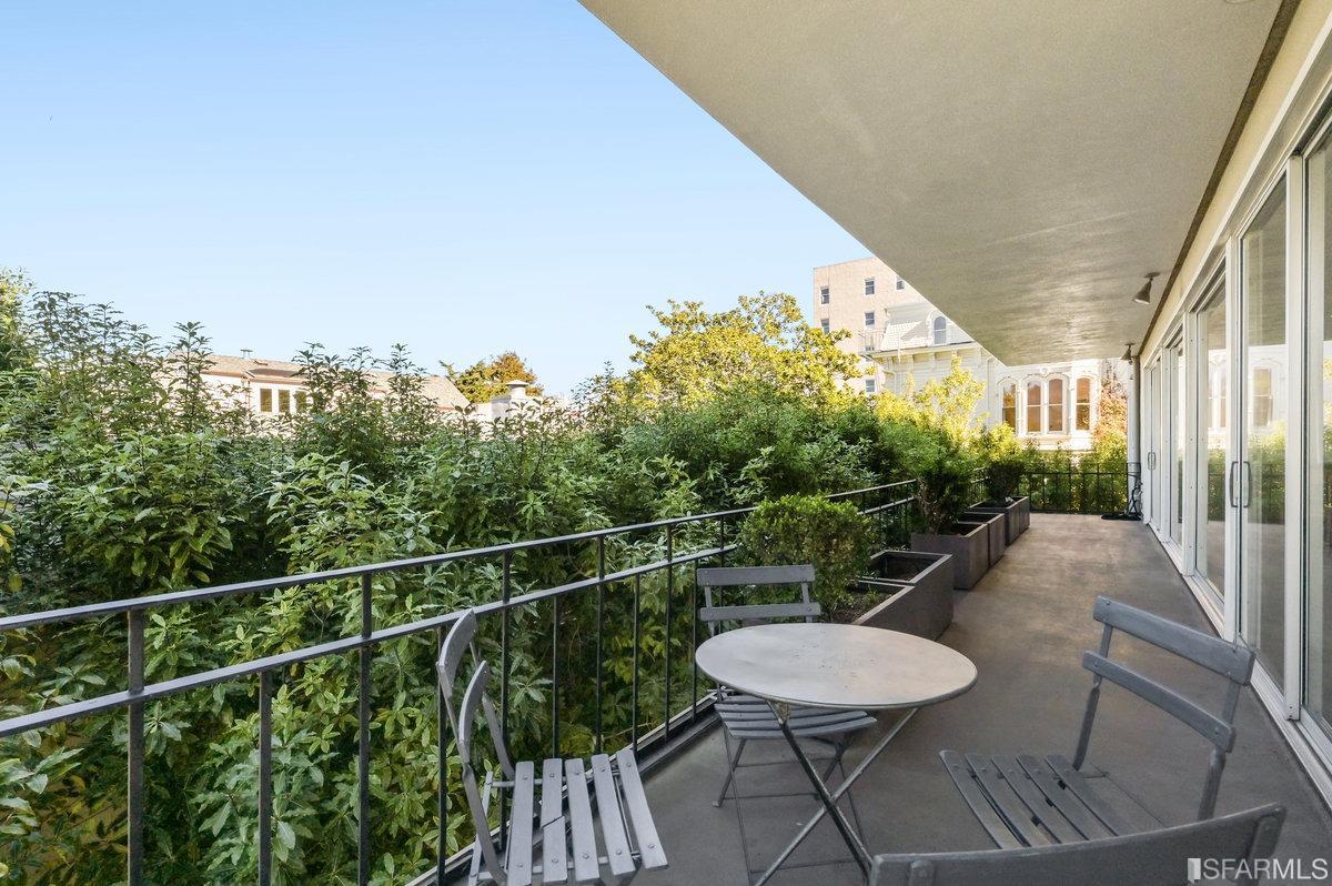 1790 Vallejo Street Unit: 1