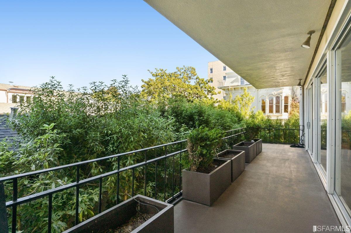 1790 Vallejo Street Unit: 1