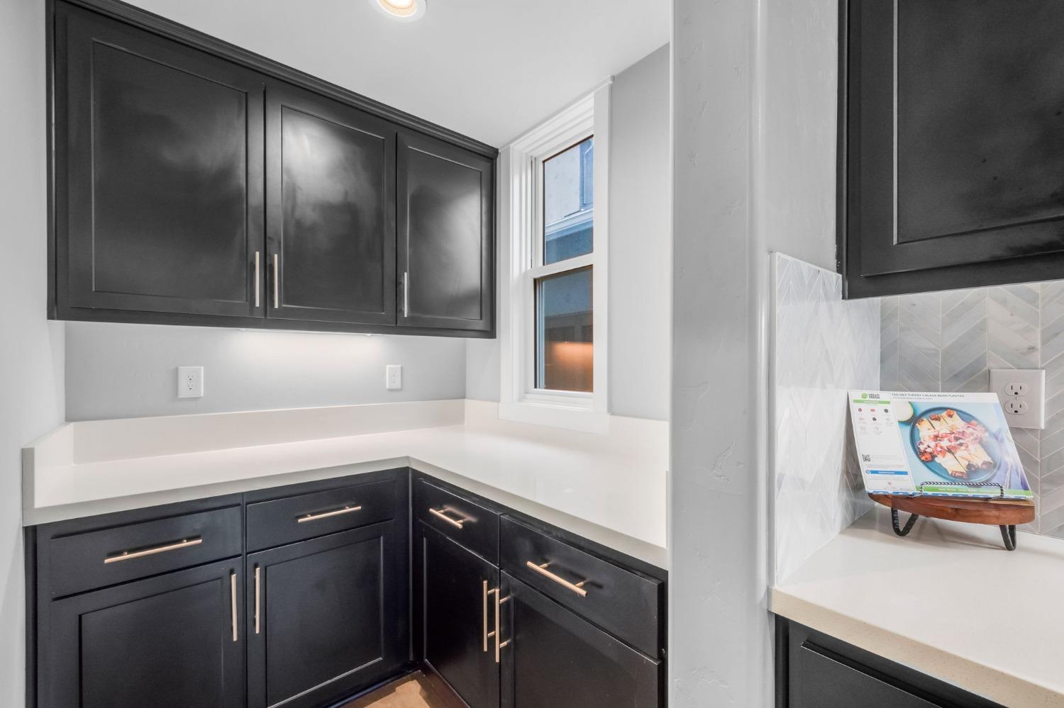 5079 Sutter Park Way