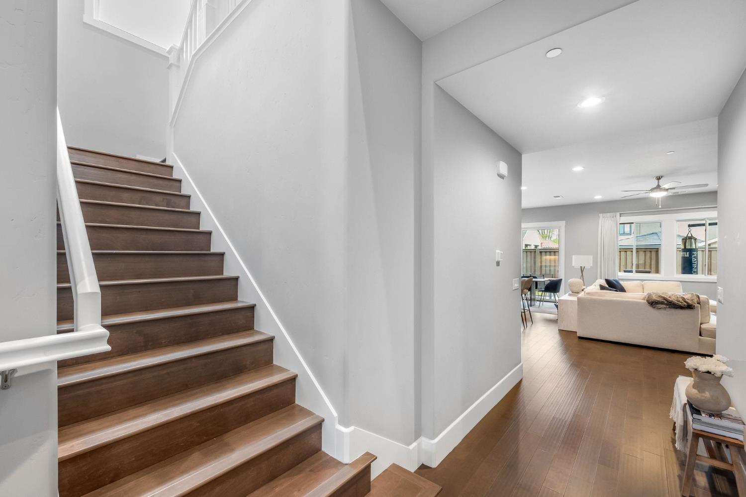 5079 Sutter Park Way