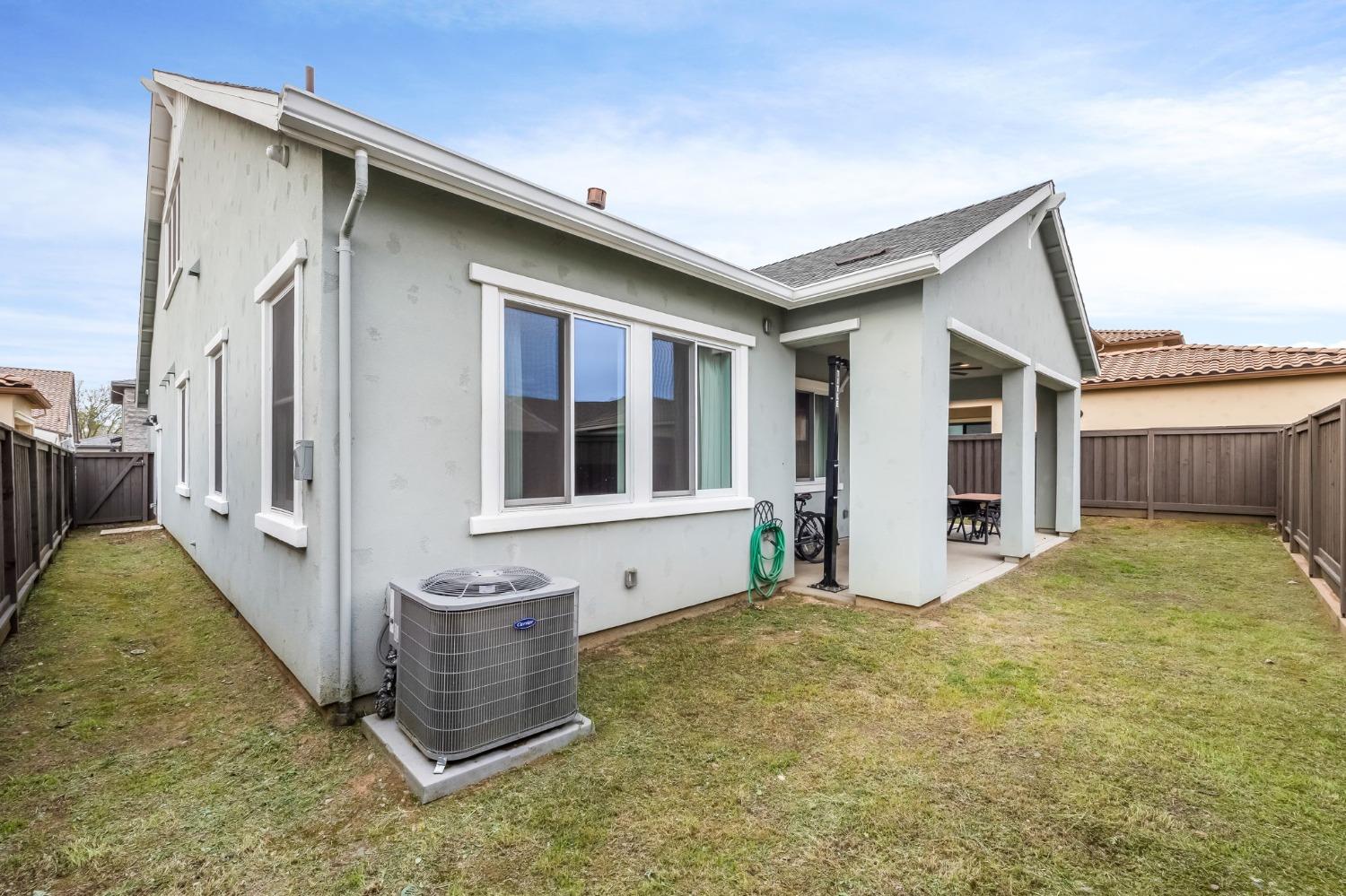 5079 Sutter Park Way