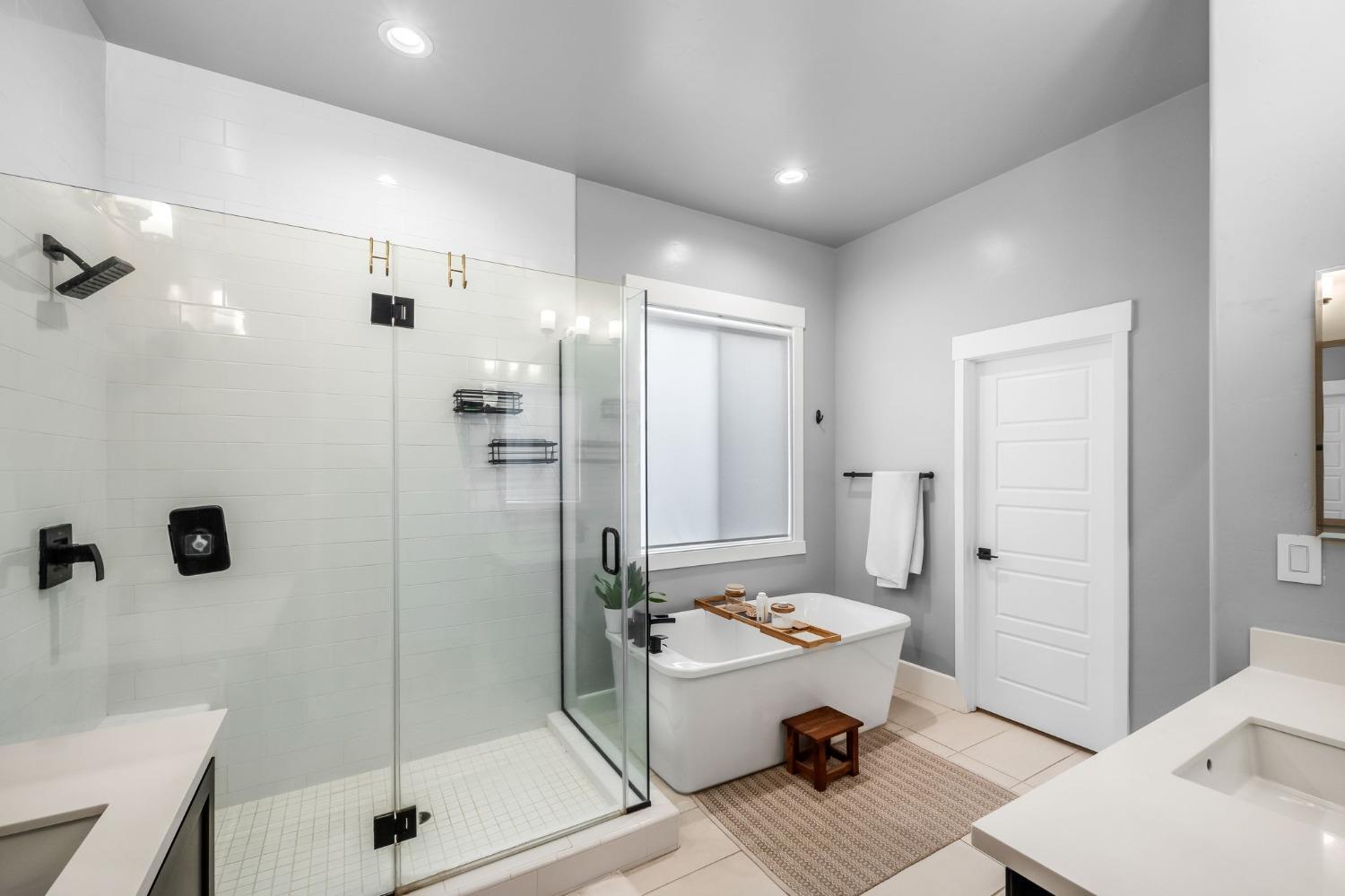 5079 Sutter Park Way