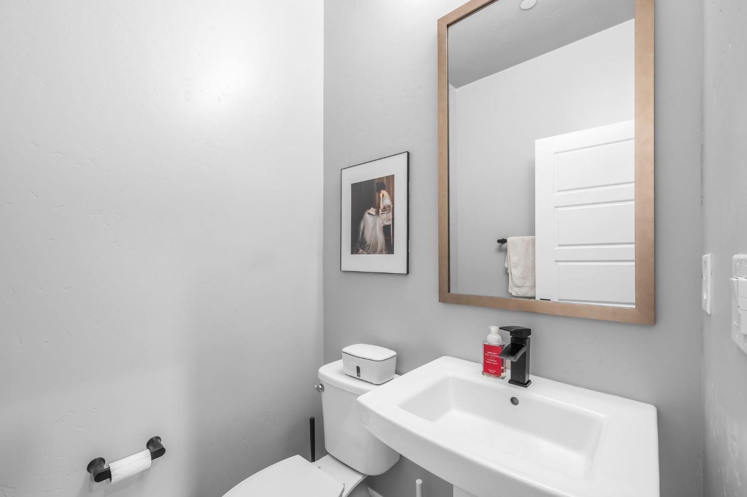 5079 Sutter Park Way