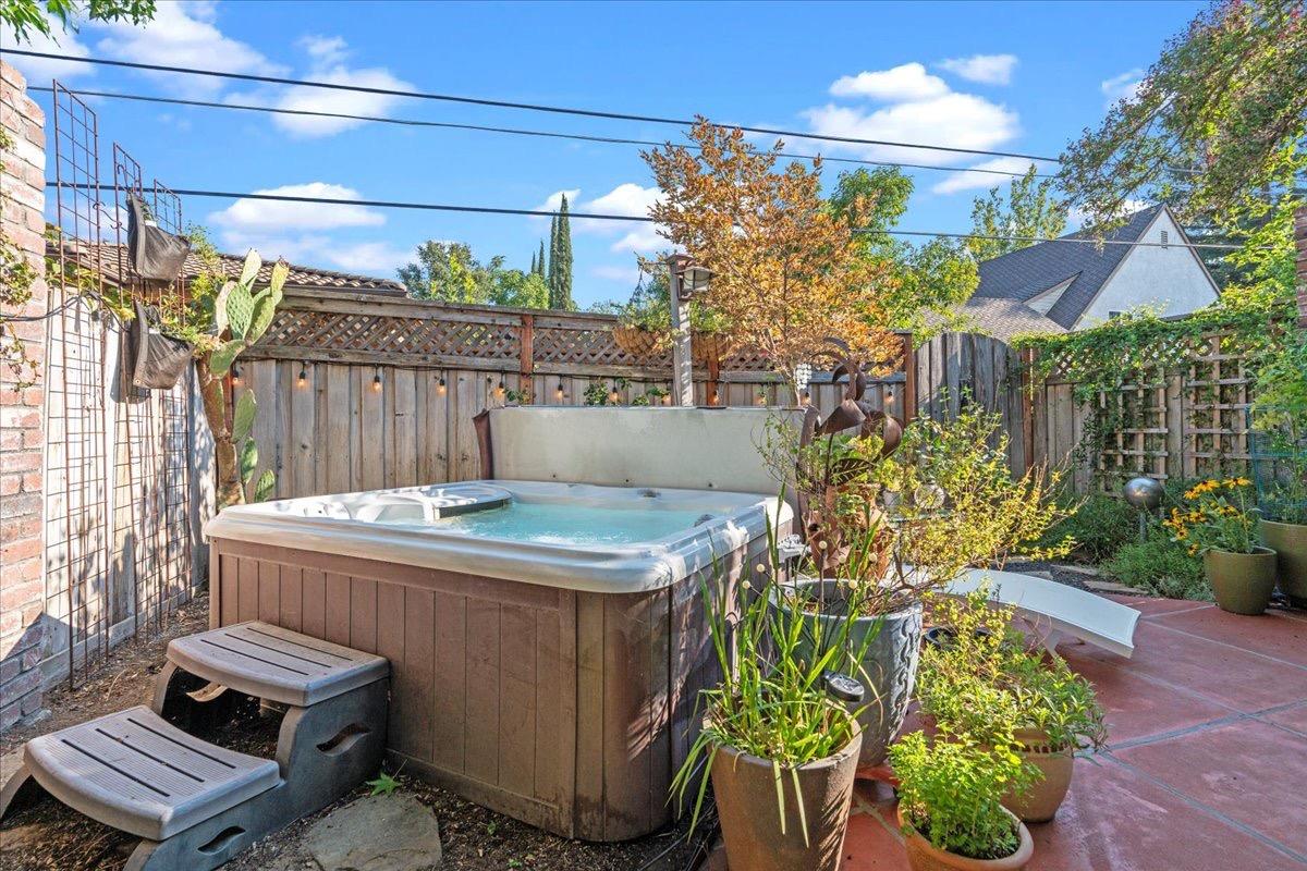 2522 Exeter Square Lane