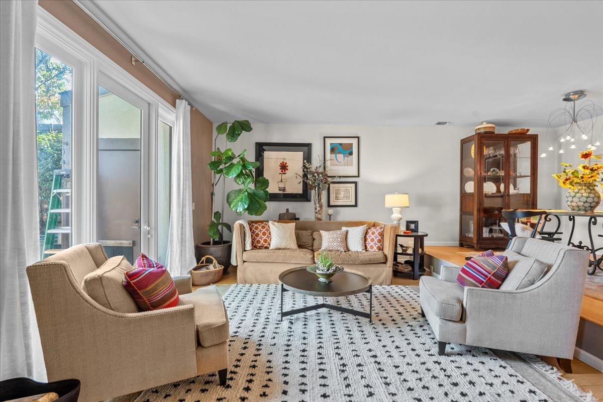 2522 Exeter Square Lane