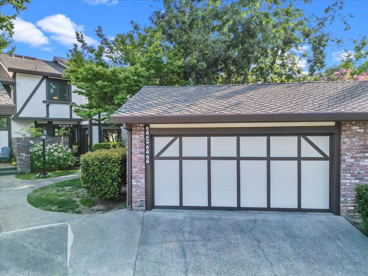 2522 Exeter Square Lane