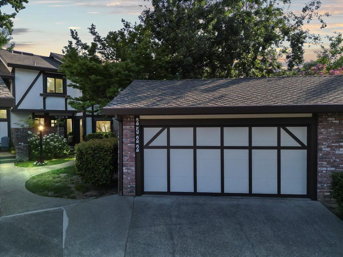 2522 Exeter Square Lane