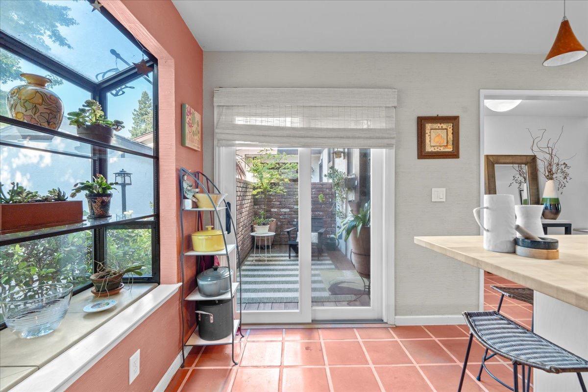 2522 Exeter Square Lane