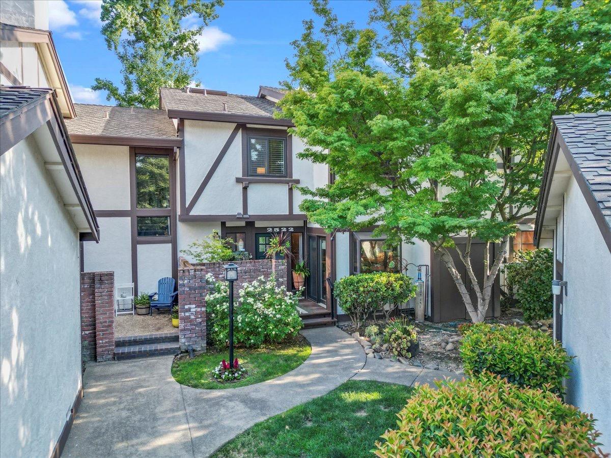 2522 Exeter Square Lane