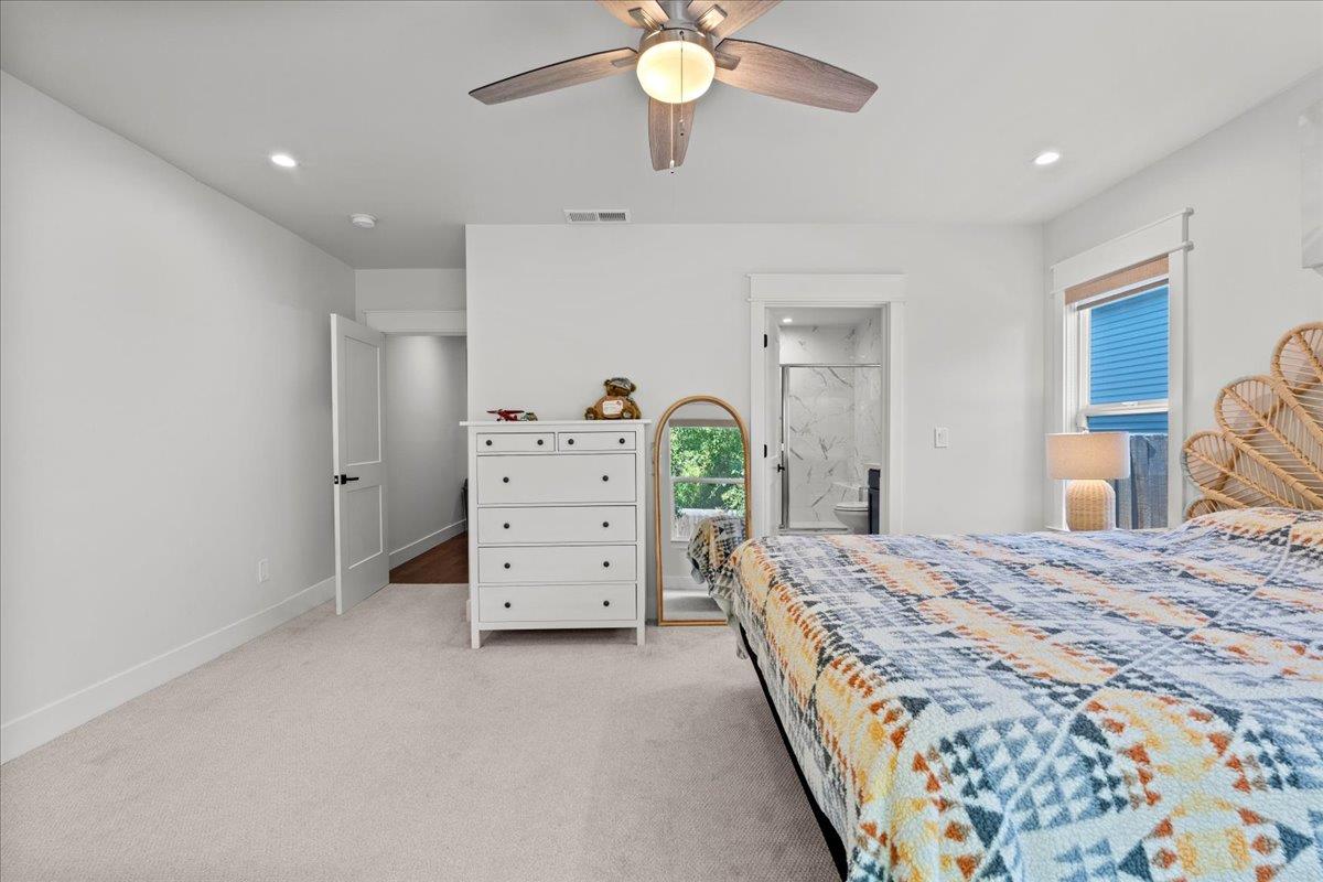 536 38th Street