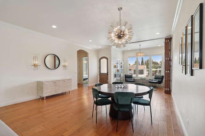 3710 Esperanza Drive