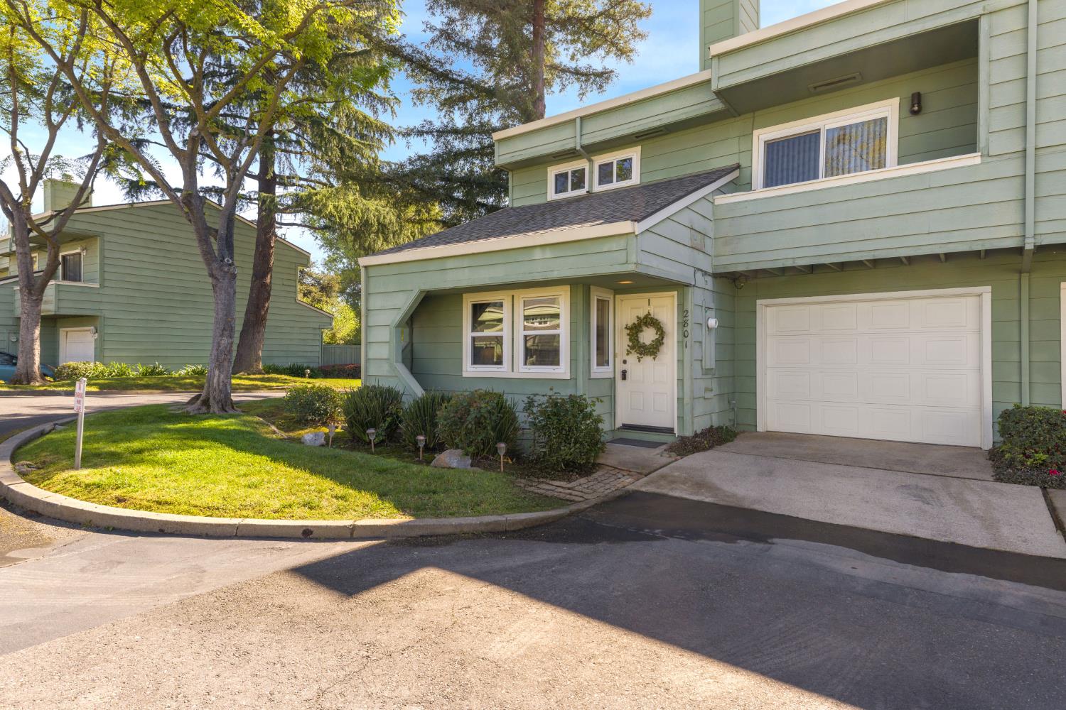 2801 Edison Avenue