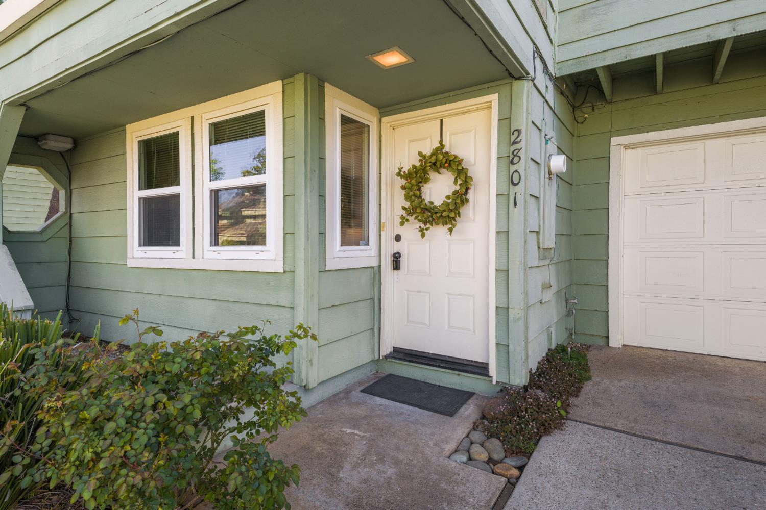 2801 Edison Avenue