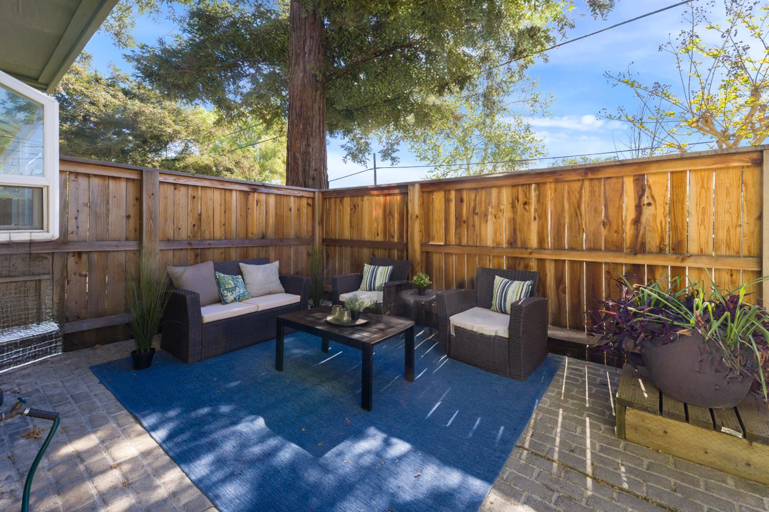 2801 Edison Avenue