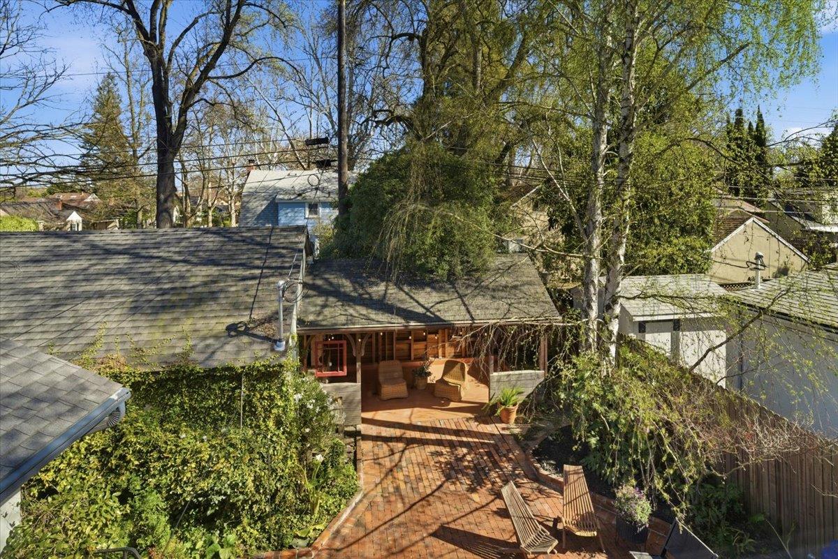 2769 Harkness Street