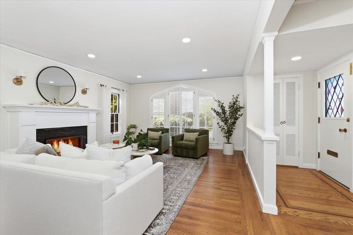 2769 Harkness Street