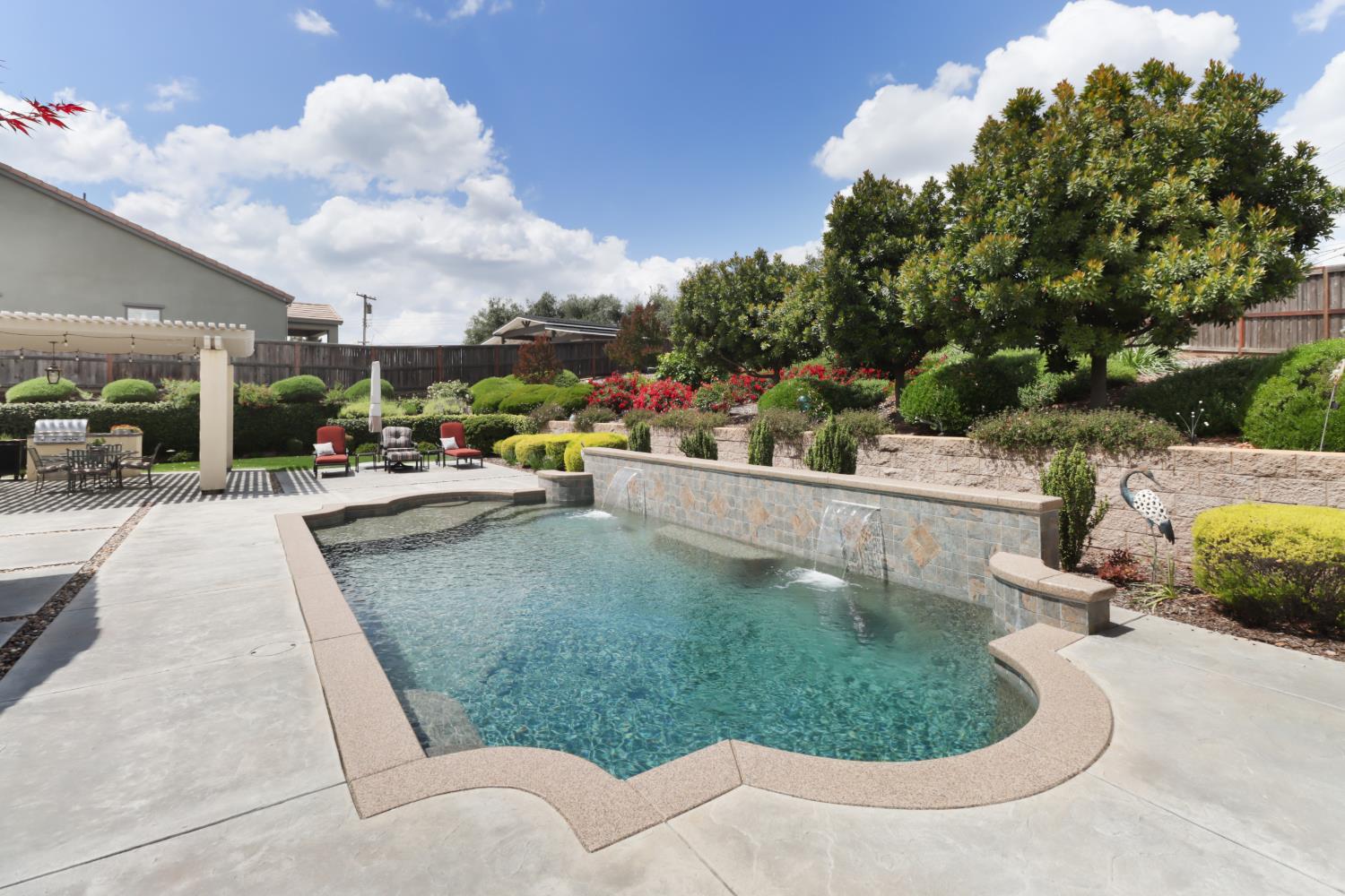 3545 Serramont Court