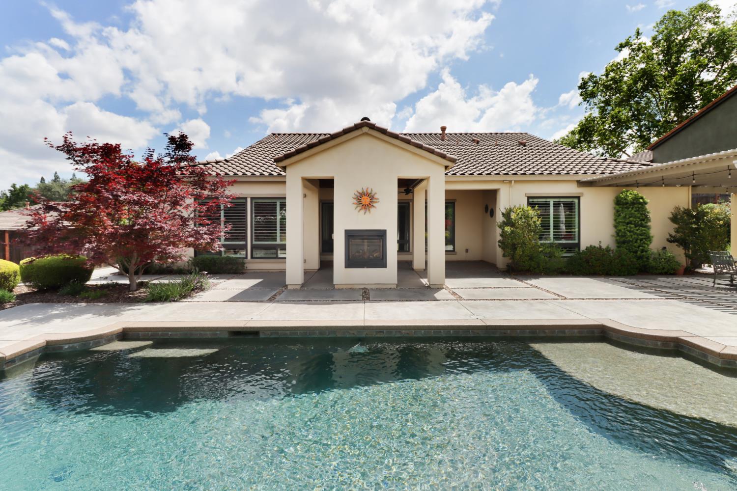 3545 Serramont Court