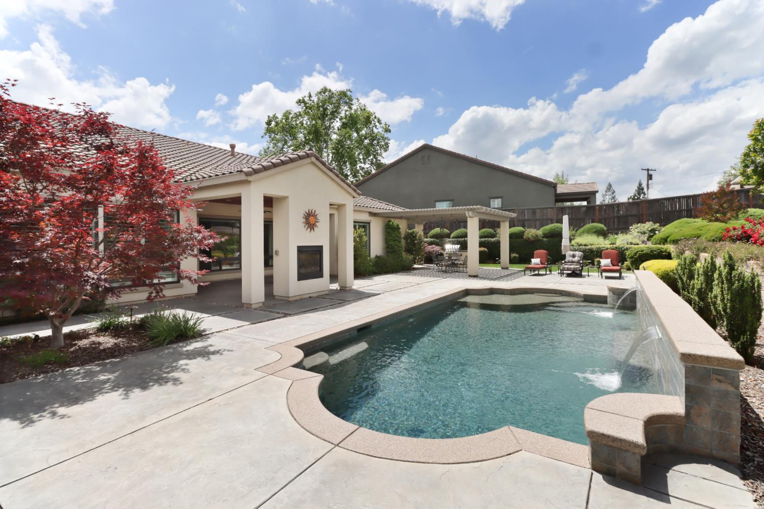 3545 Serramont Court