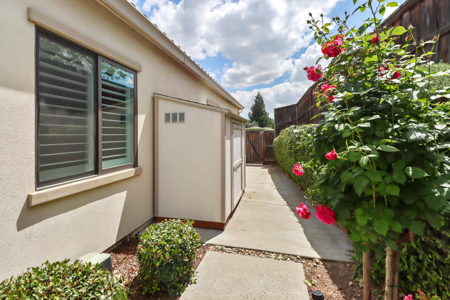 3545 Serramont Court