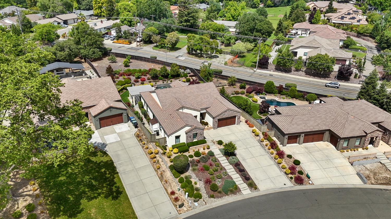 3545 Serramont Court