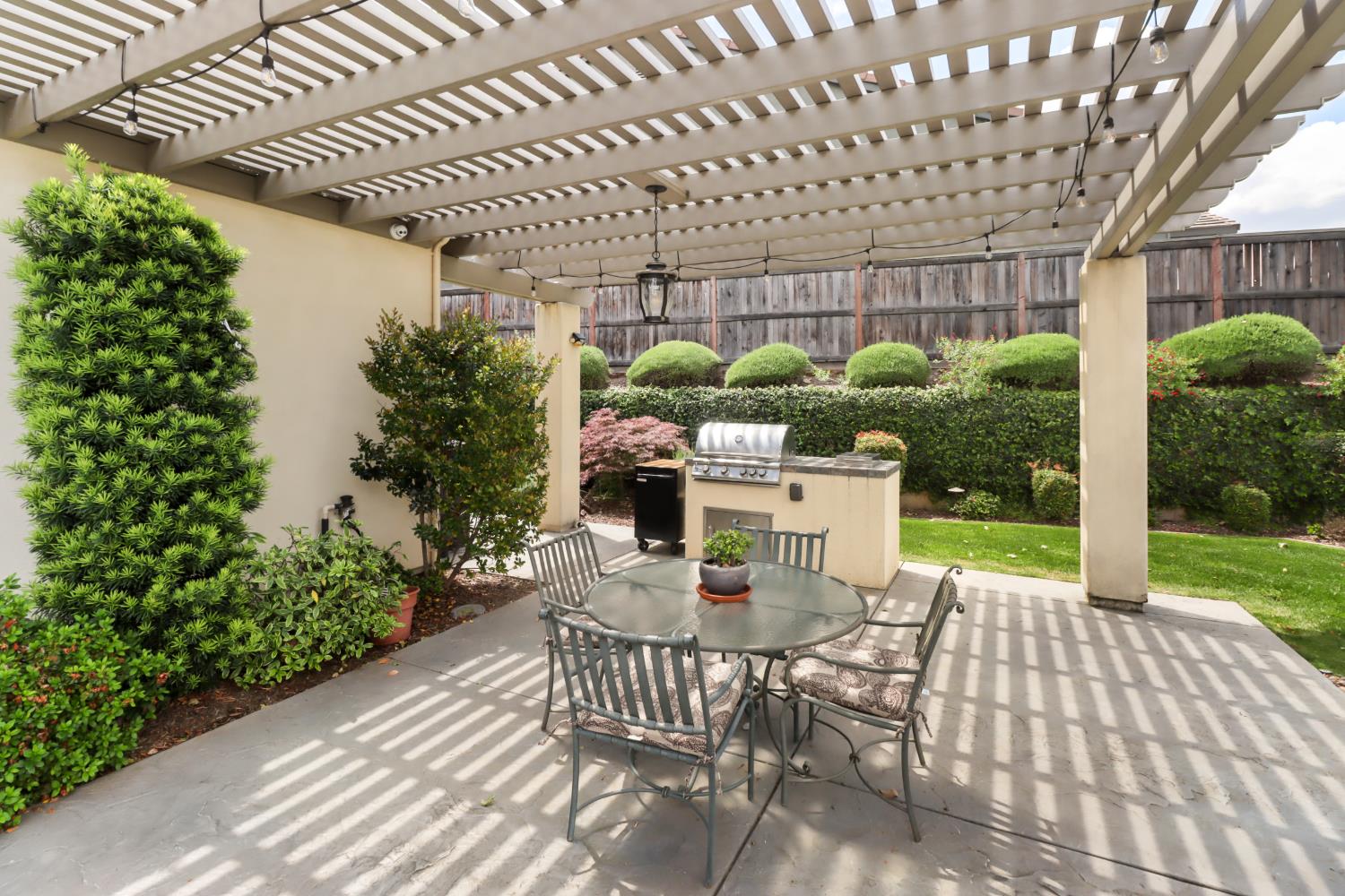 3545 Serramont Court