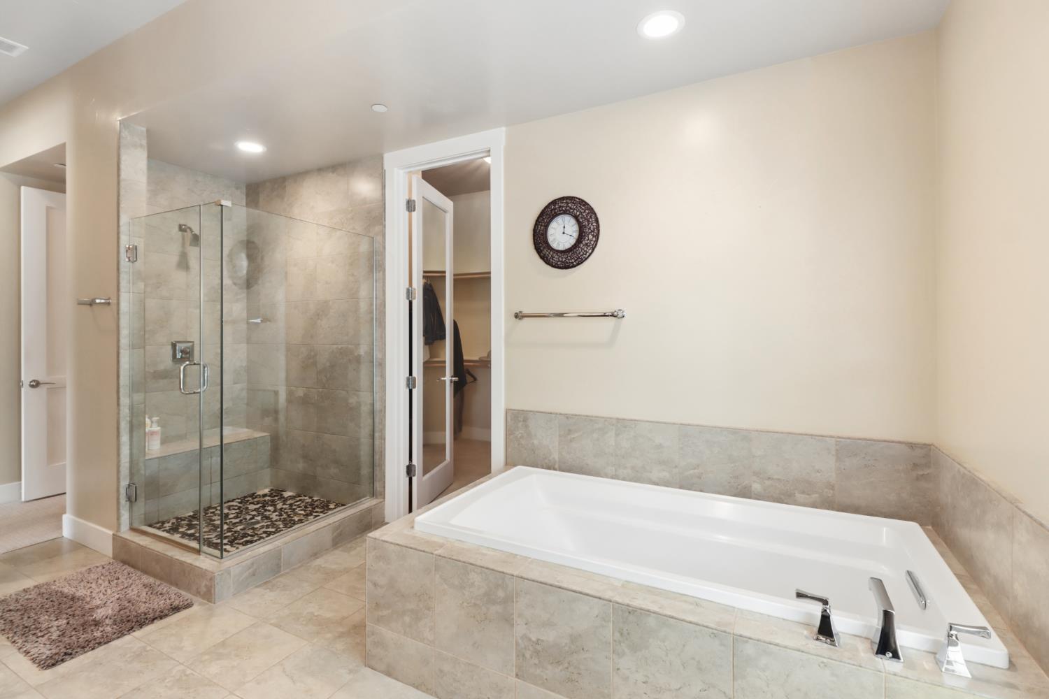 3545 Serramont Court