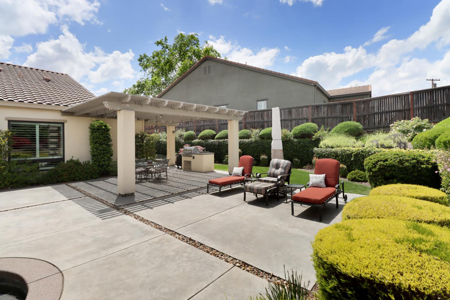 3545 Serramont Court