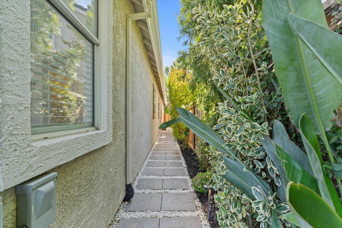 4803 Windsong Street