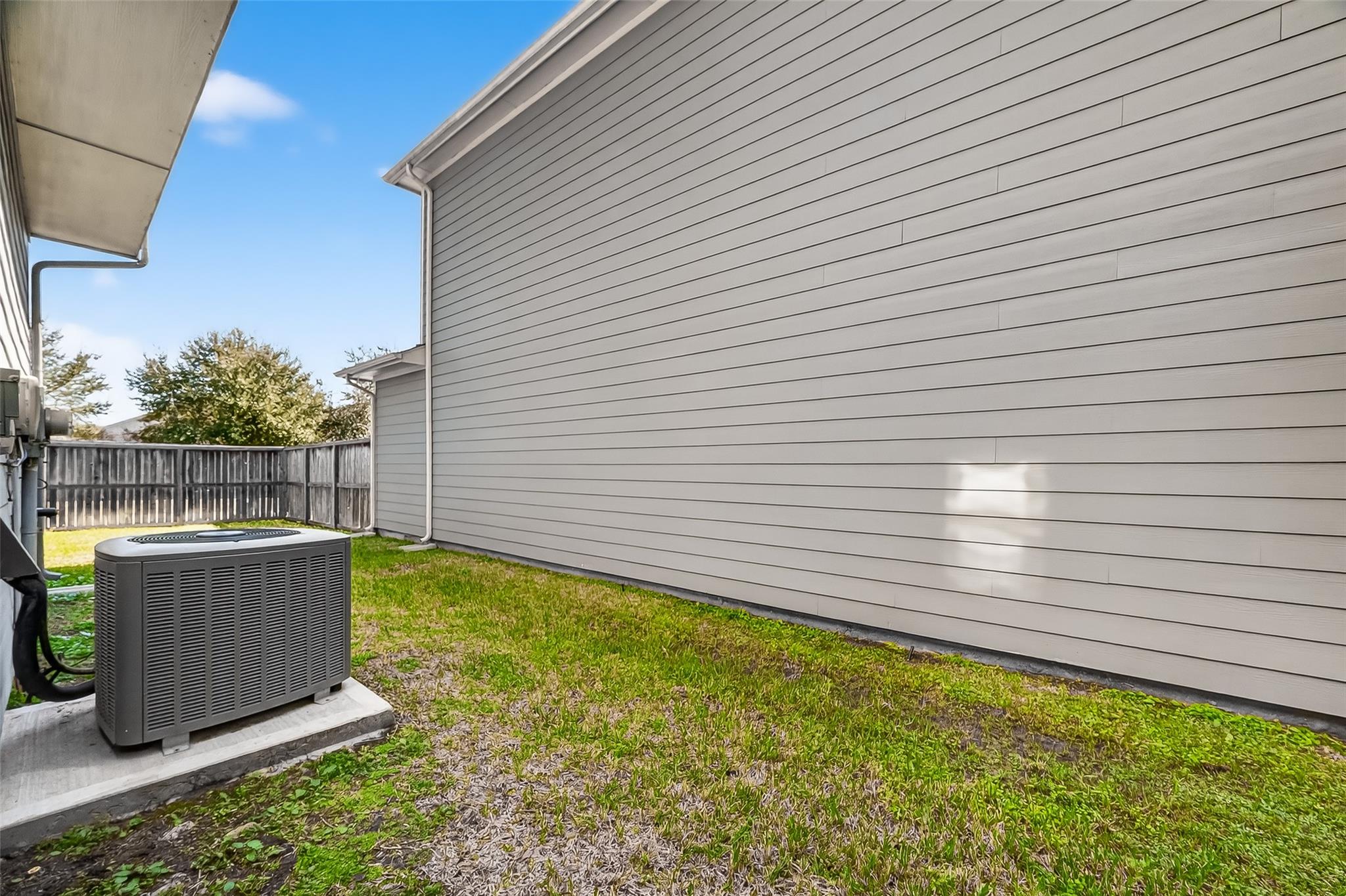 6034 Dark Kite Trail