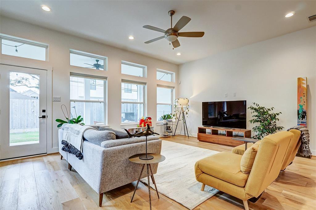 306 E 28th Street # B