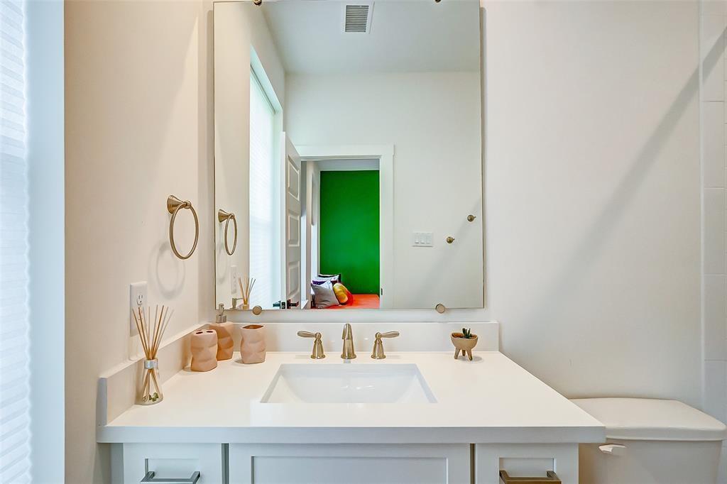 306 E 28th Street # B