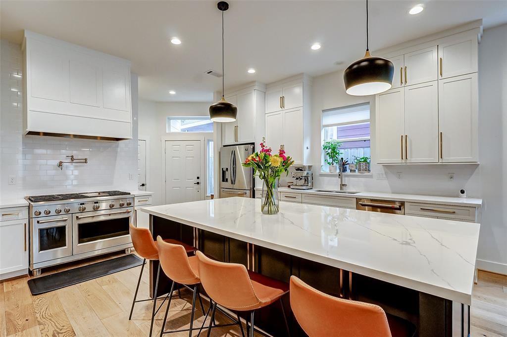 306 E 28th Street # B