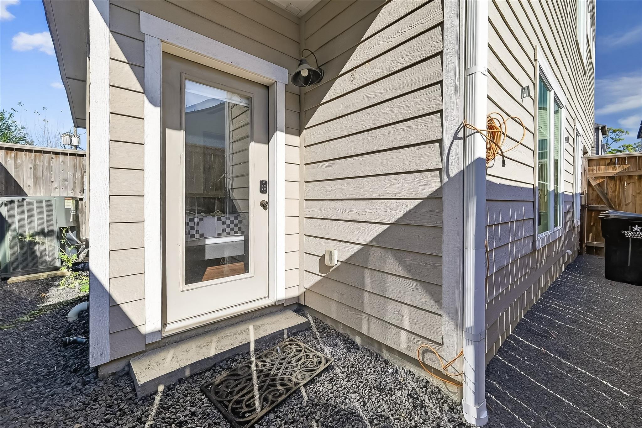 1303 Upland Retreat Blue Place