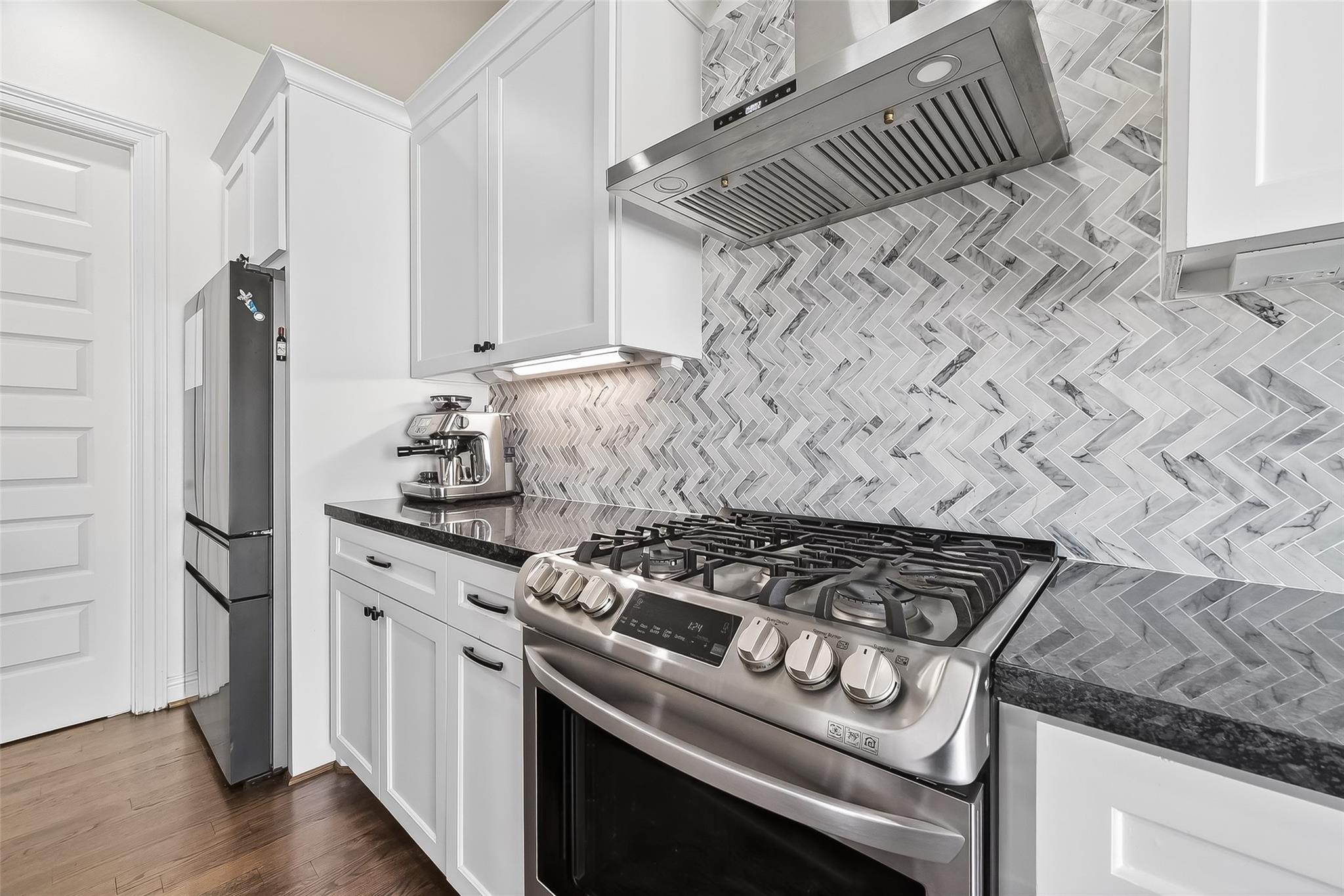 1303 Upland Retreat Blue Place