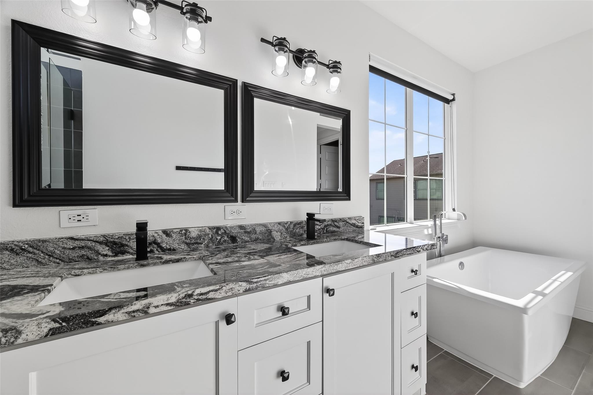 1303 Upland Retreat Blue Place