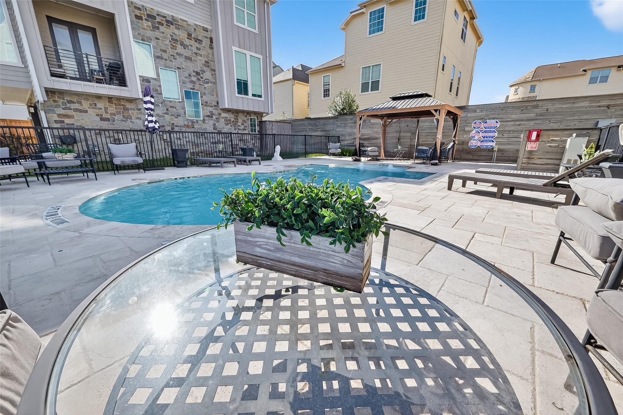 1303 Upland Retreat Blue Place