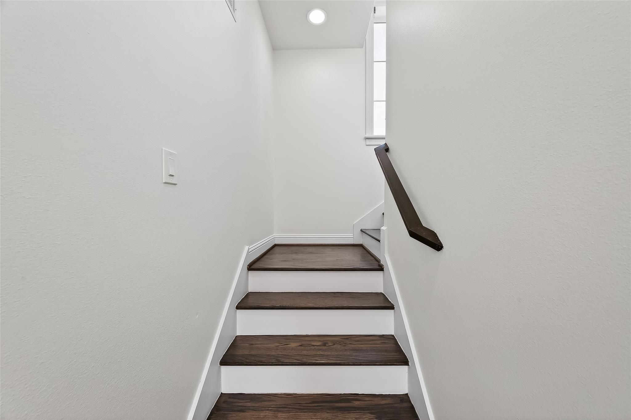 1303 Upland Retreat Blue Place