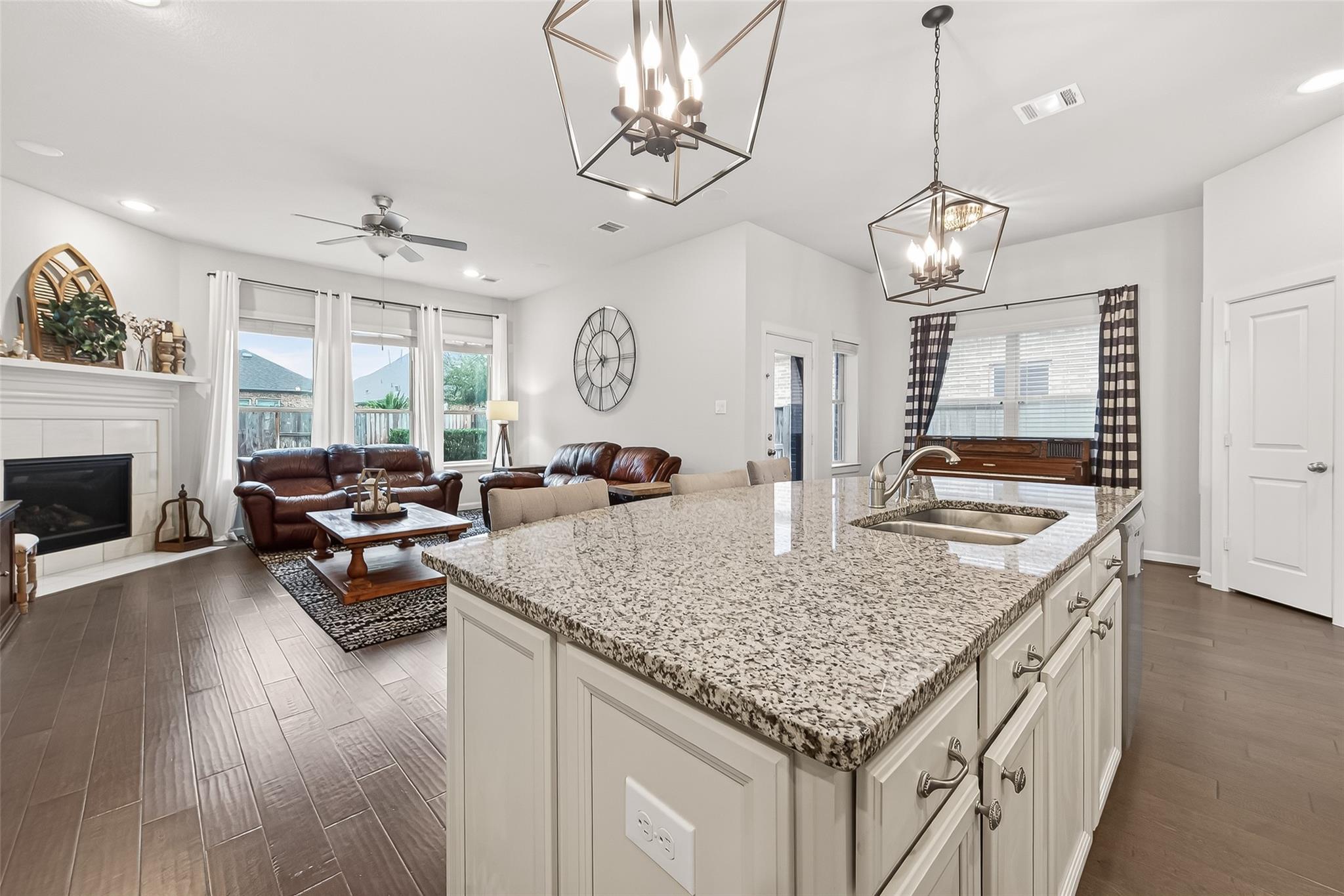 2223 Tonkawa Trail