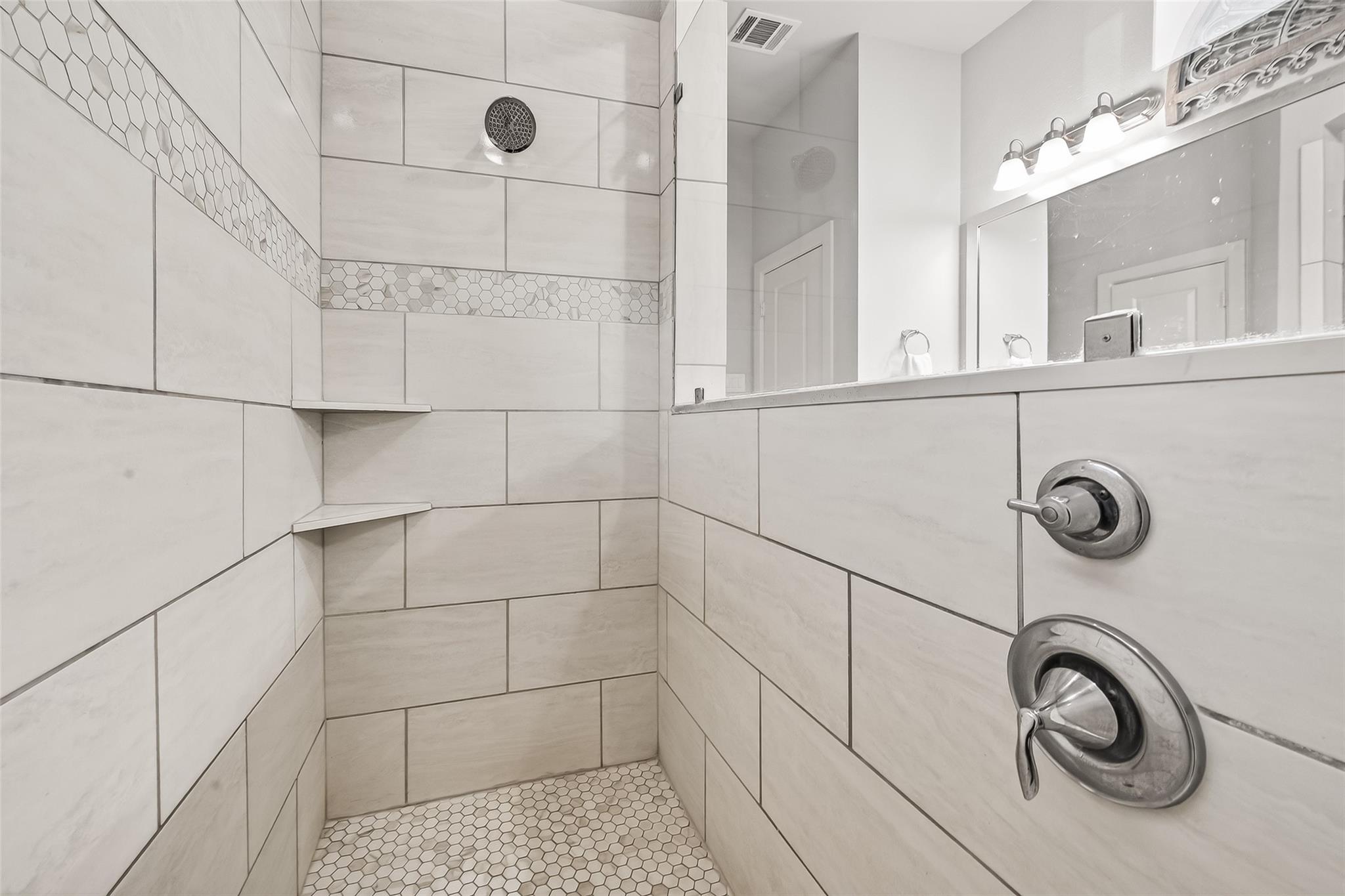 2223 Tonkawa Trail
