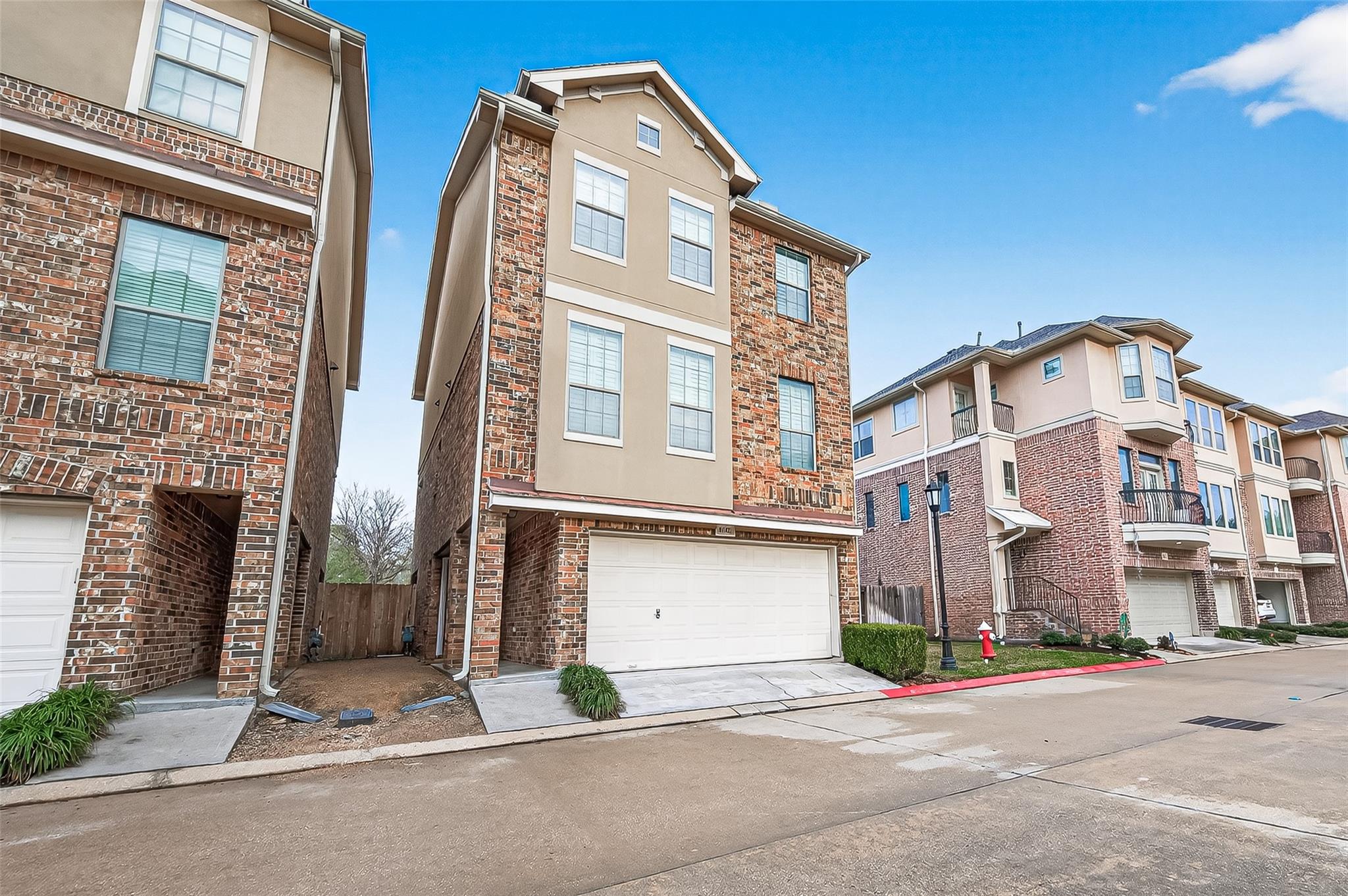 8102 Stoneyway Drive