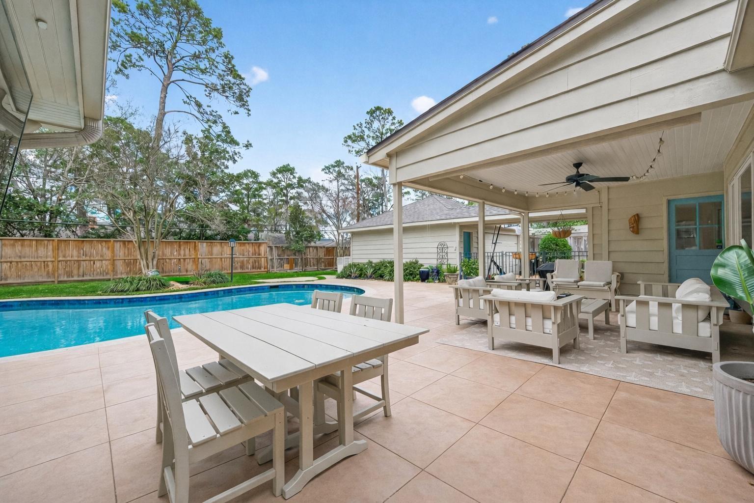 10122 Pine Forest Road