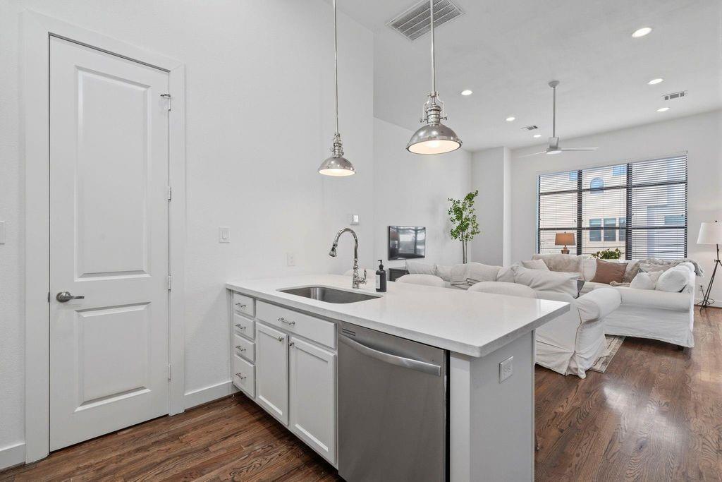 1514 Beall