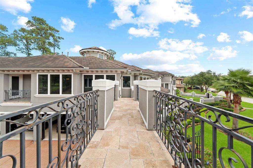 8107 St Michaels Crest Lane