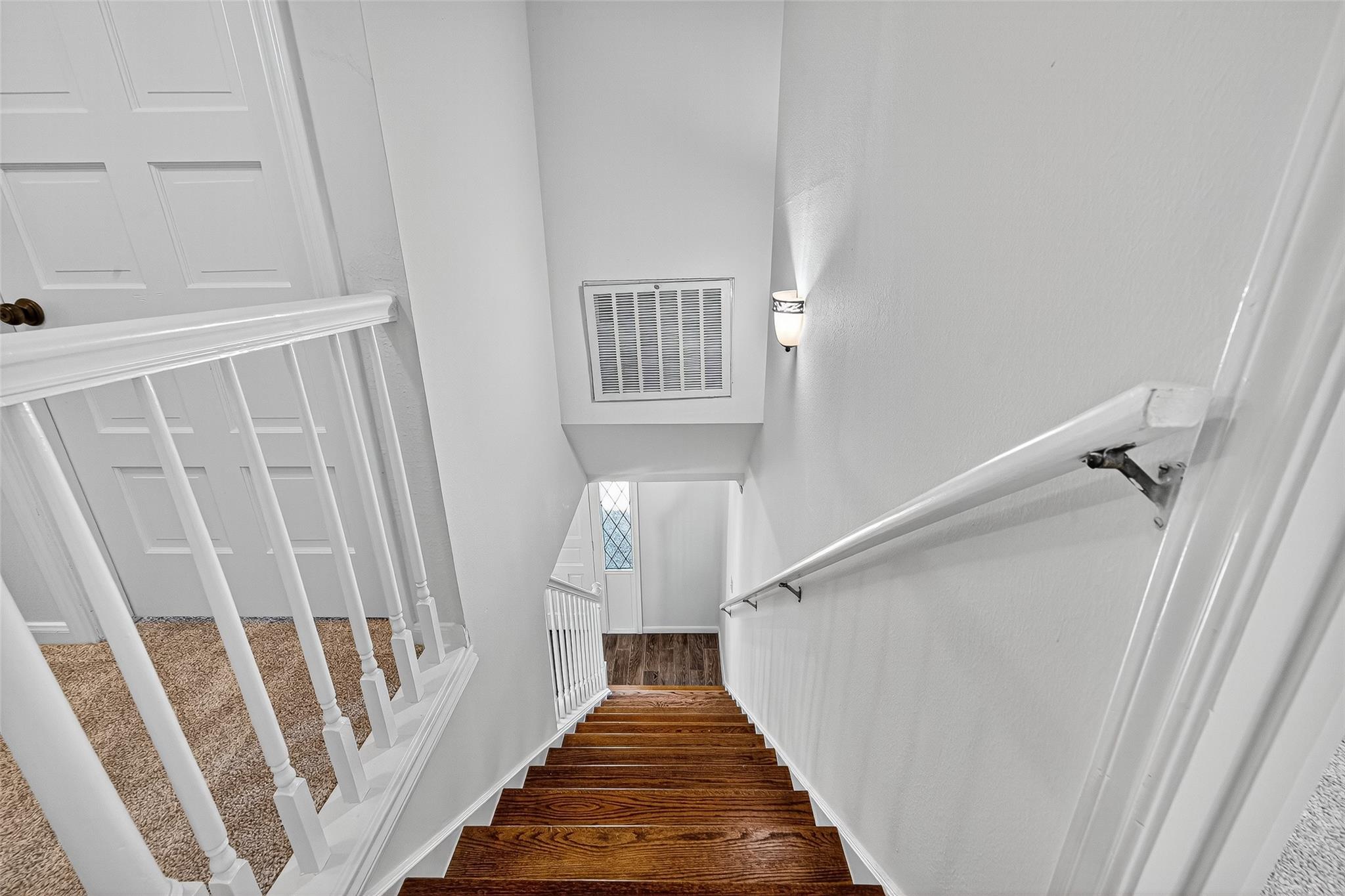 10935 Piping Rock Lane