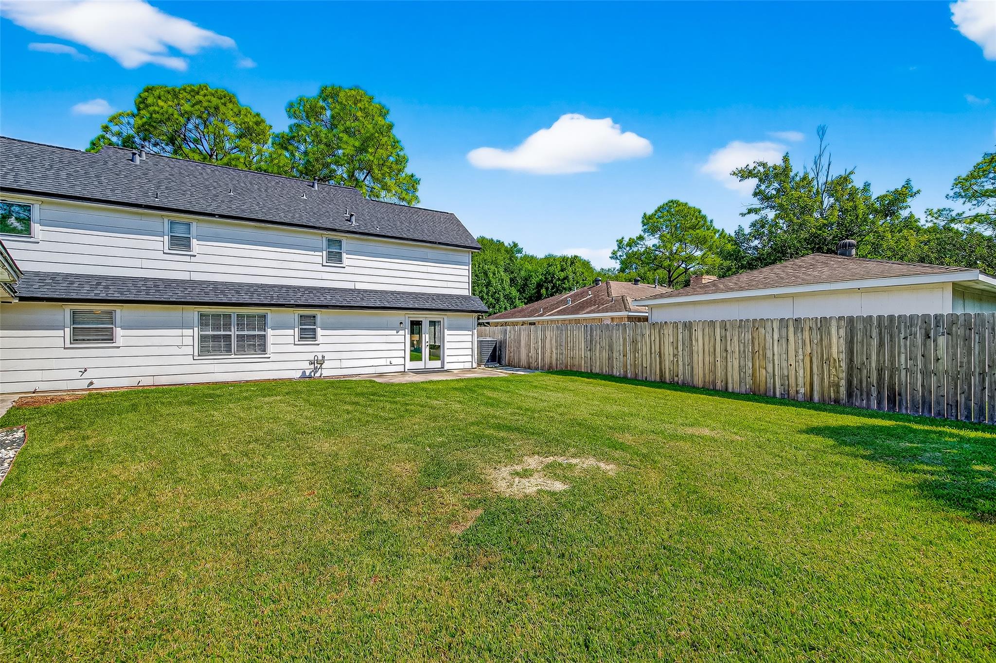 10935 Piping Rock Lane