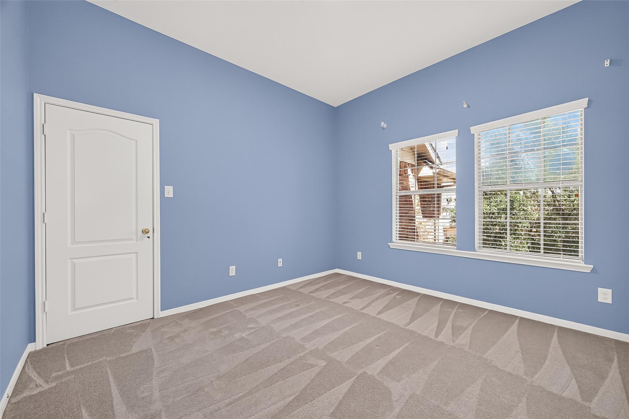 20422 Horseshoe Canyon Drive