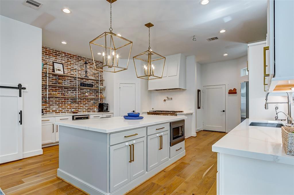 728 E 14th Street # B
