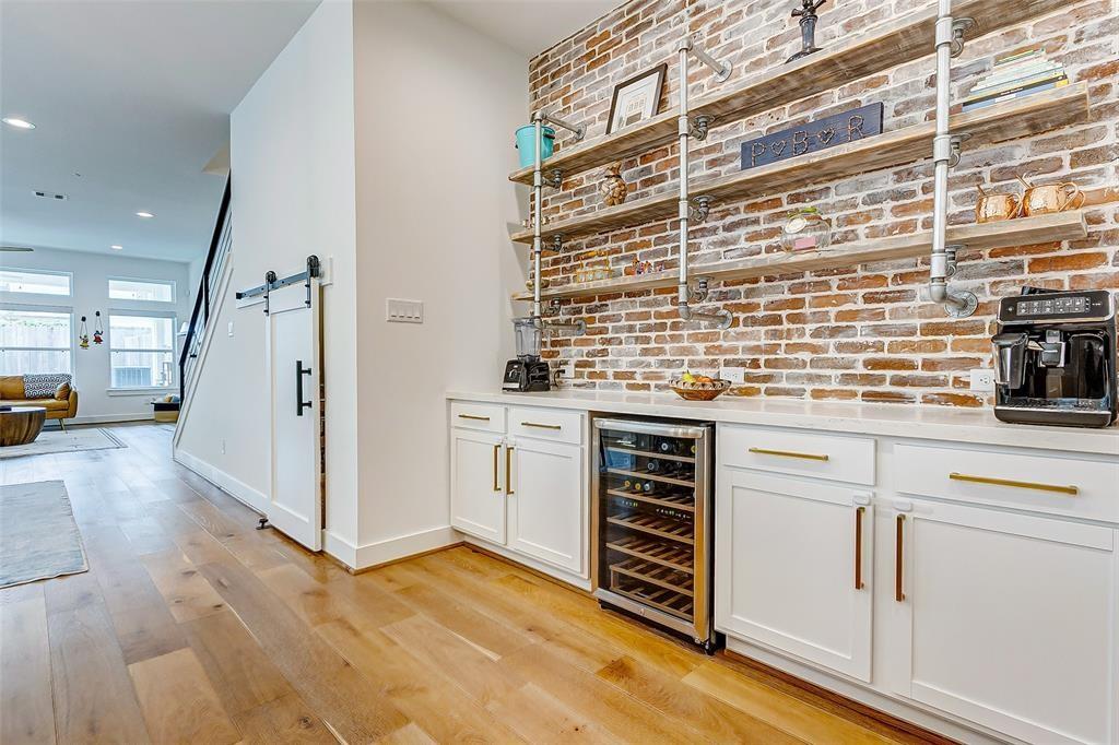 728 E 14th Street # B